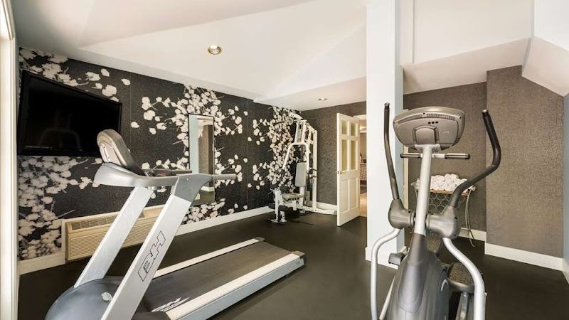 Photo of SureStay Plus by Best Western Mountain View