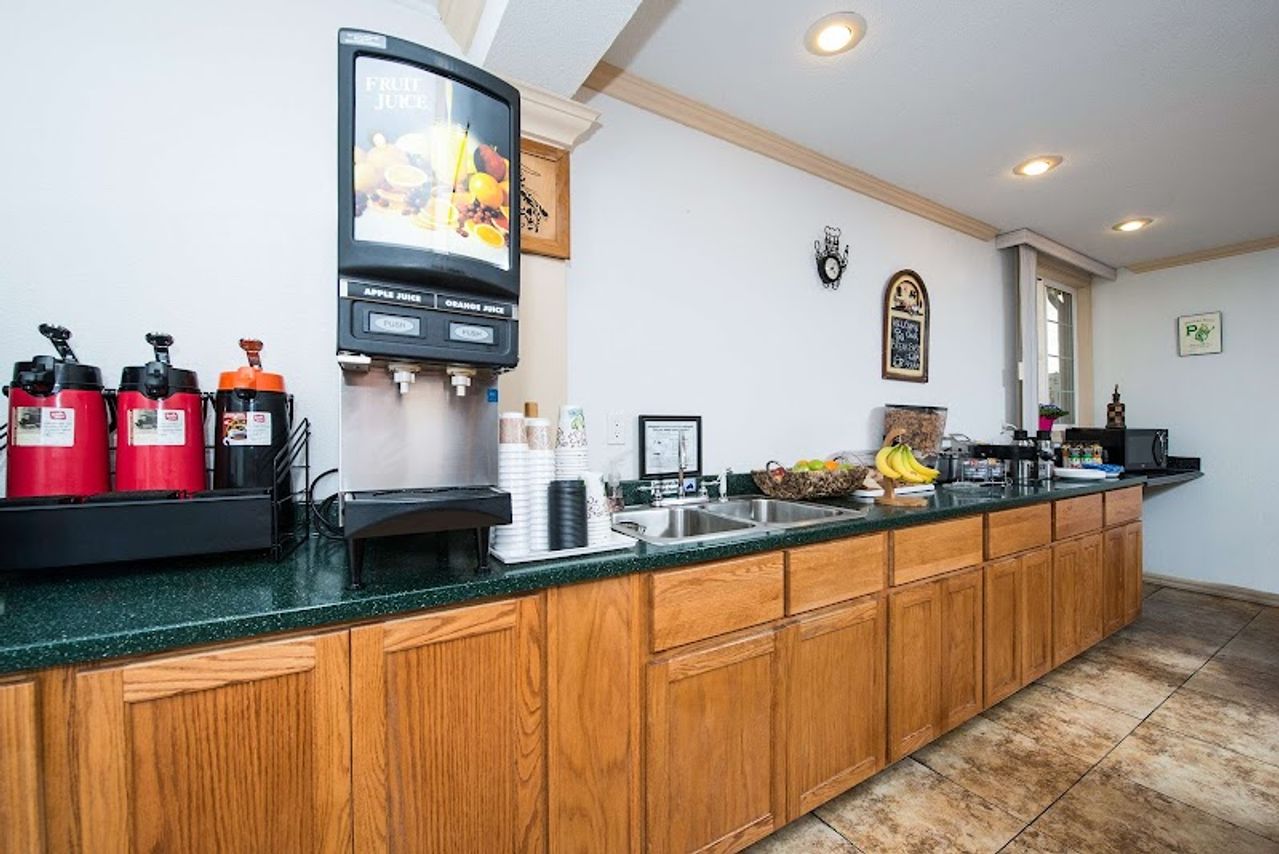 Photo of Americas Best Value Inn Pendleton