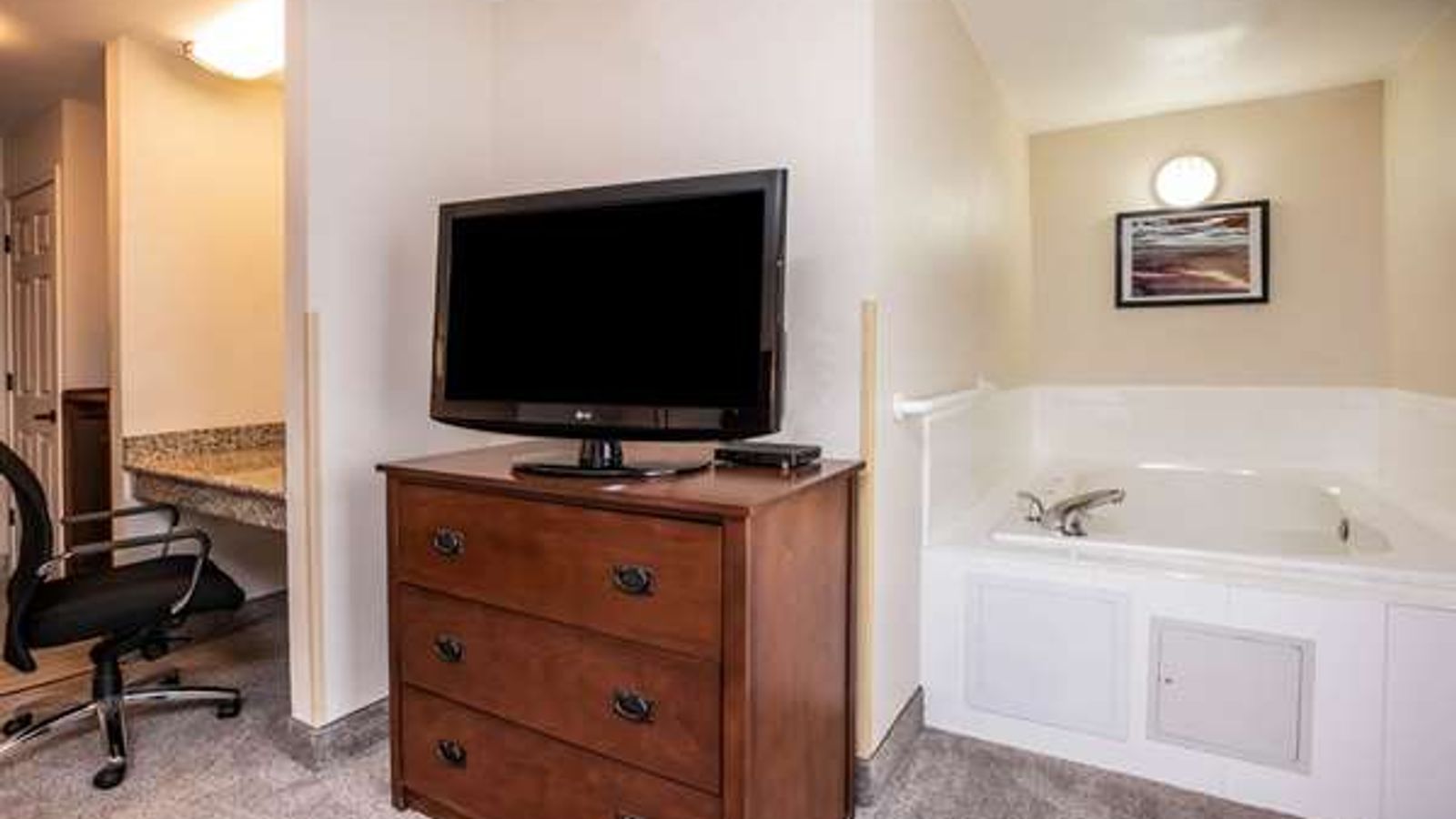 Photo of La Quinta Inn & Suites by Wyndham Grants Pass