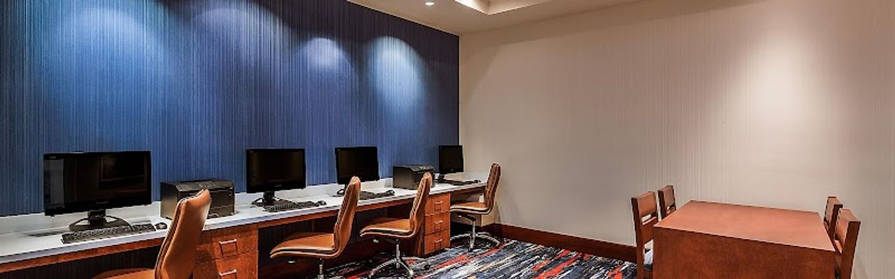 Photo of Holiday Inn Express & Suites San Francisco Fishermans Wharf, an IHG Hotel