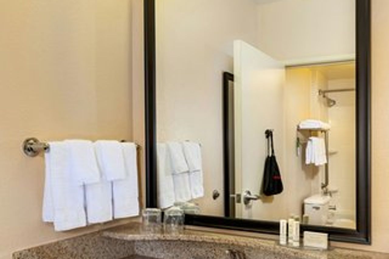 Photo of SpringHill Suites Modesto