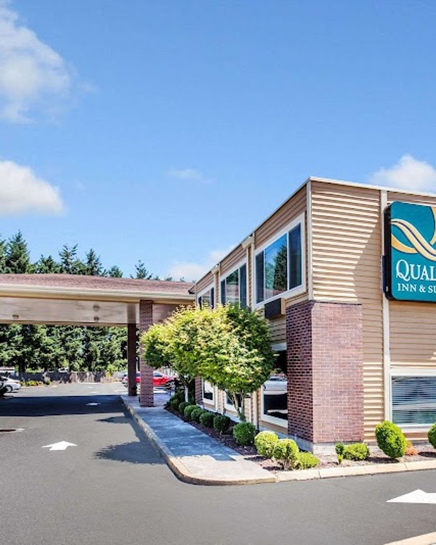 Quality Inn & Suites Vancouver North