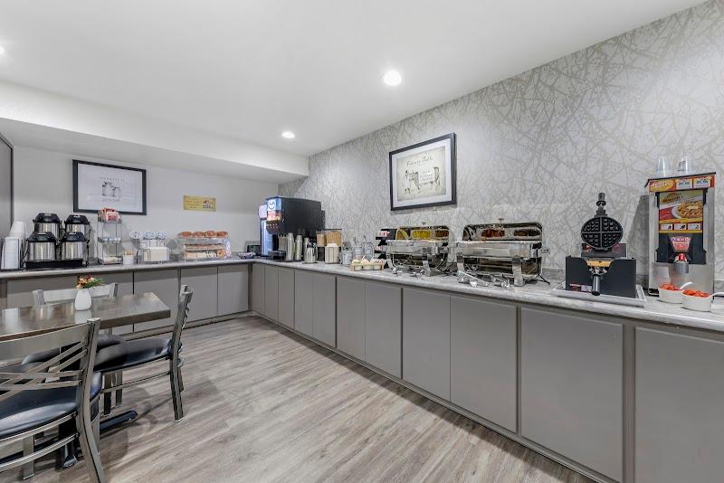 Photo of Hillstone Inn Tulare, Ascend Hotel Collection