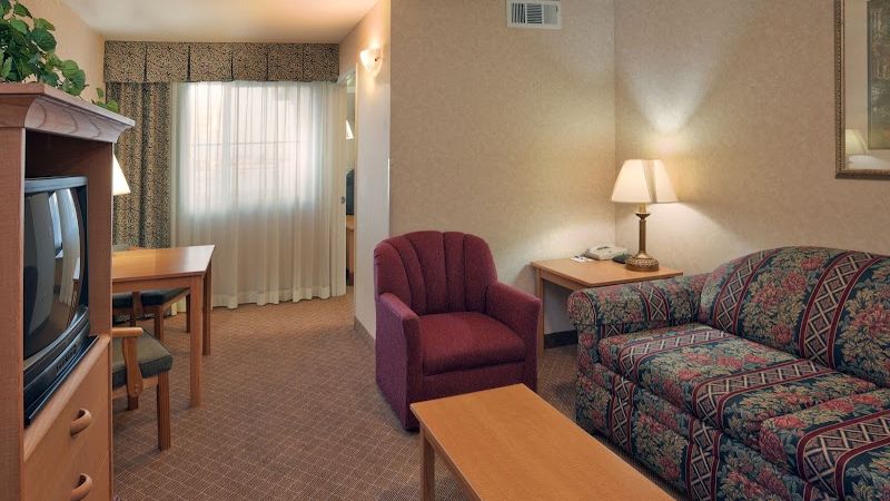 Photo of Holiday Inn Express & Suites Tracy by IHG