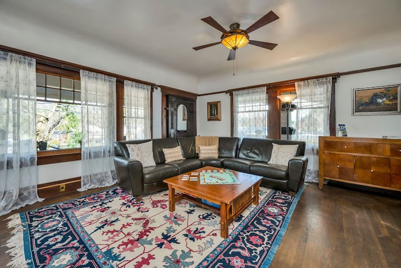 Photo of Craftsman Inn