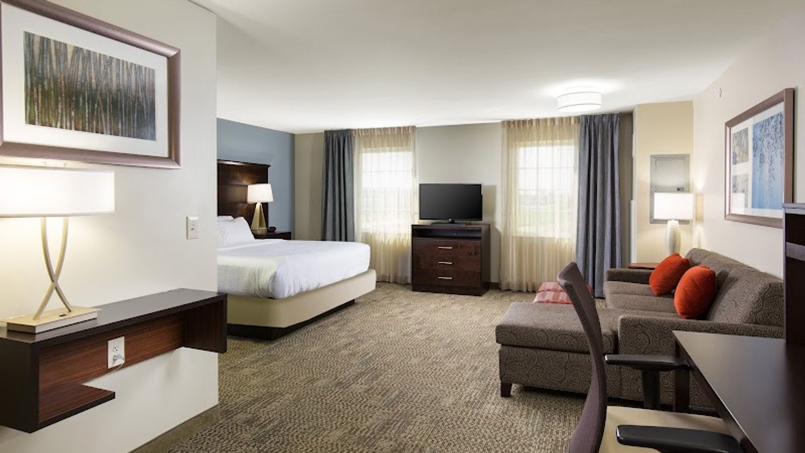 Photo of Staybridge Suites Sacramento - Folsom, an IHG Hotel