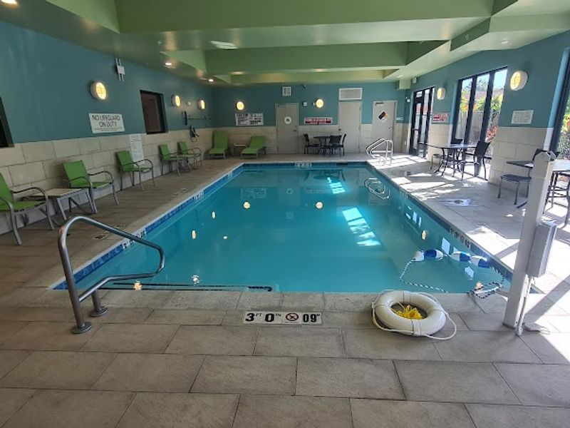 Photo of Holiday Inn Express & Suites San Jose Airport, an IHG Hotel