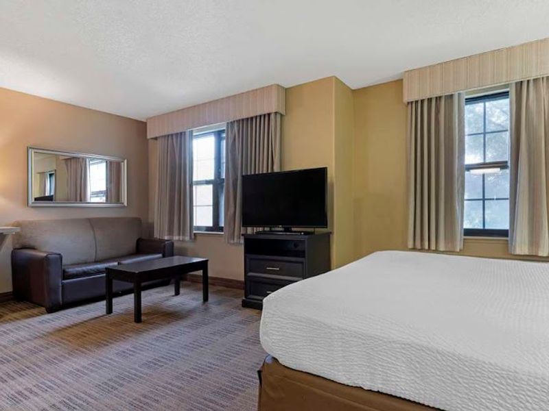 Photo of Extended Stay America - Oakland - Alameda Airport