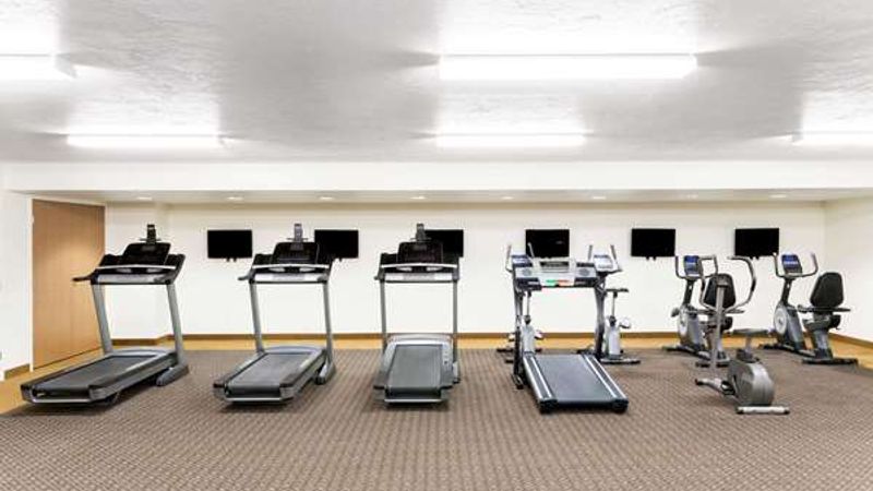 Photo of Super 8 by Wyndham Montpelier