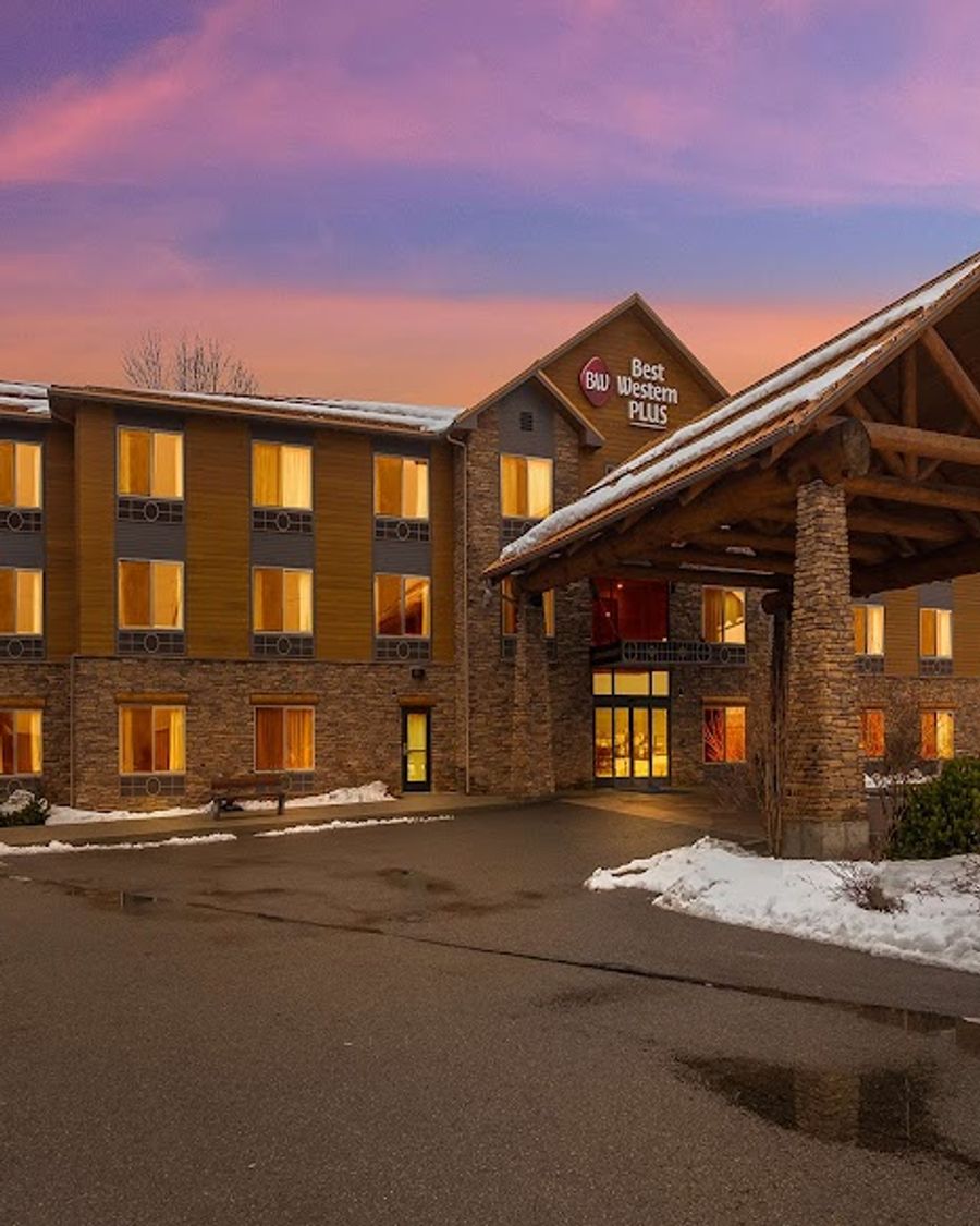 Best Western Plus Ponderay Mountain Lodge