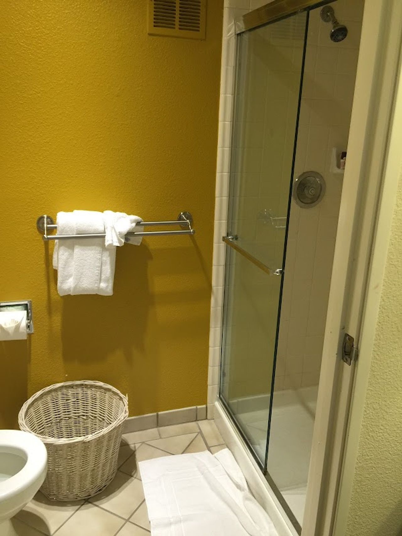 Photo of Governors Inn Hotel Sacramento