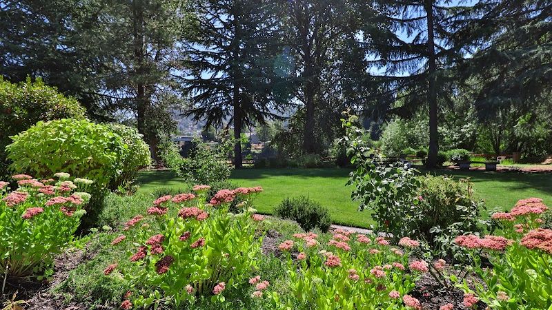 Photo of Riverfront Inn - Roseburg