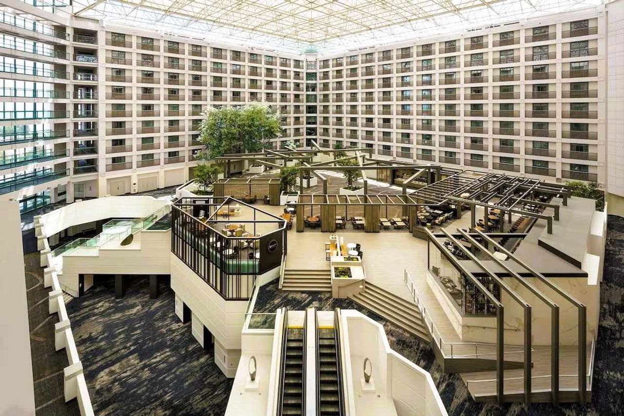 Hyatt Regency San Francisco Airport - Lobby