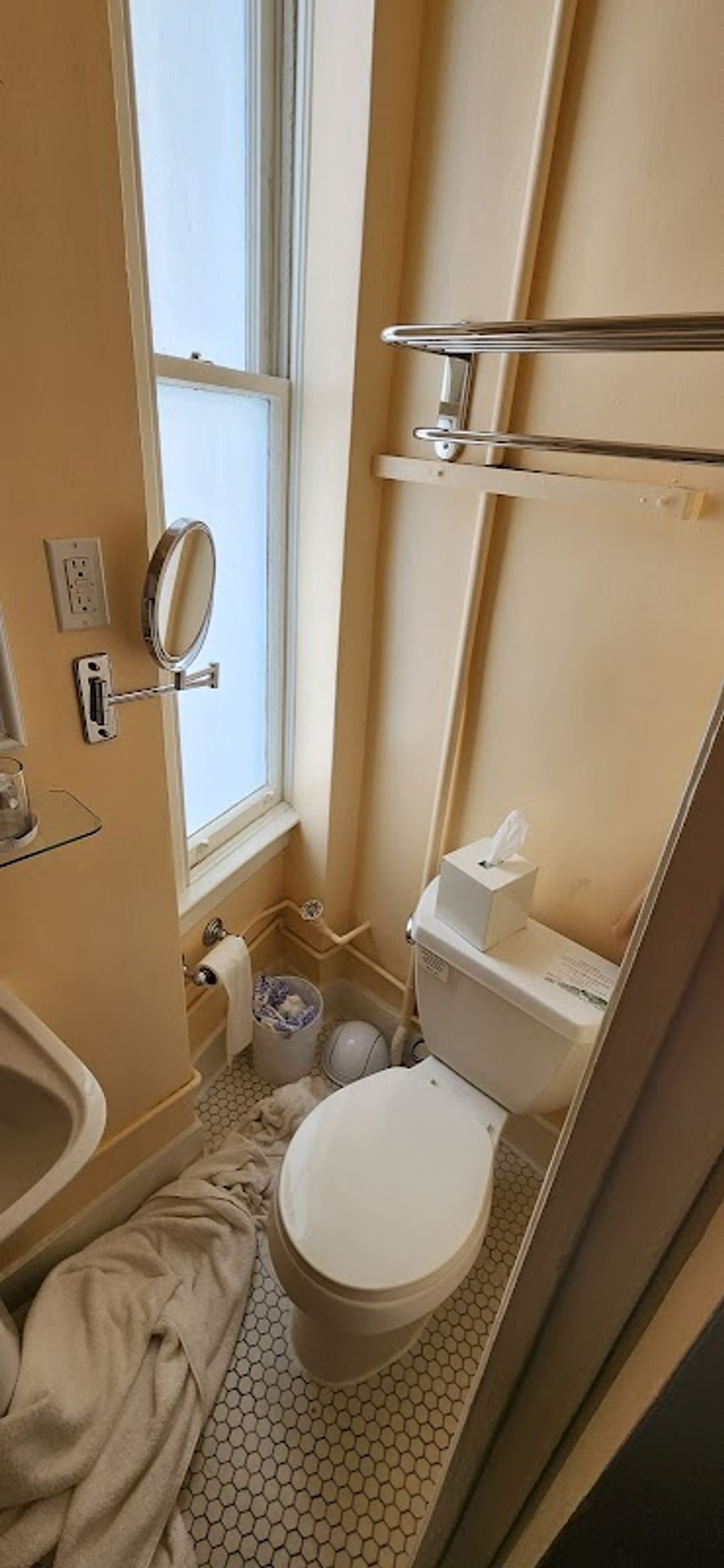 Photo of The Andrews Hotel