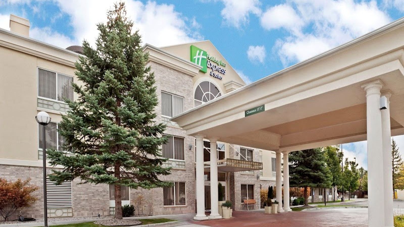Holiday Inn Express & Suites Idaho Falls, an IHG Hotel