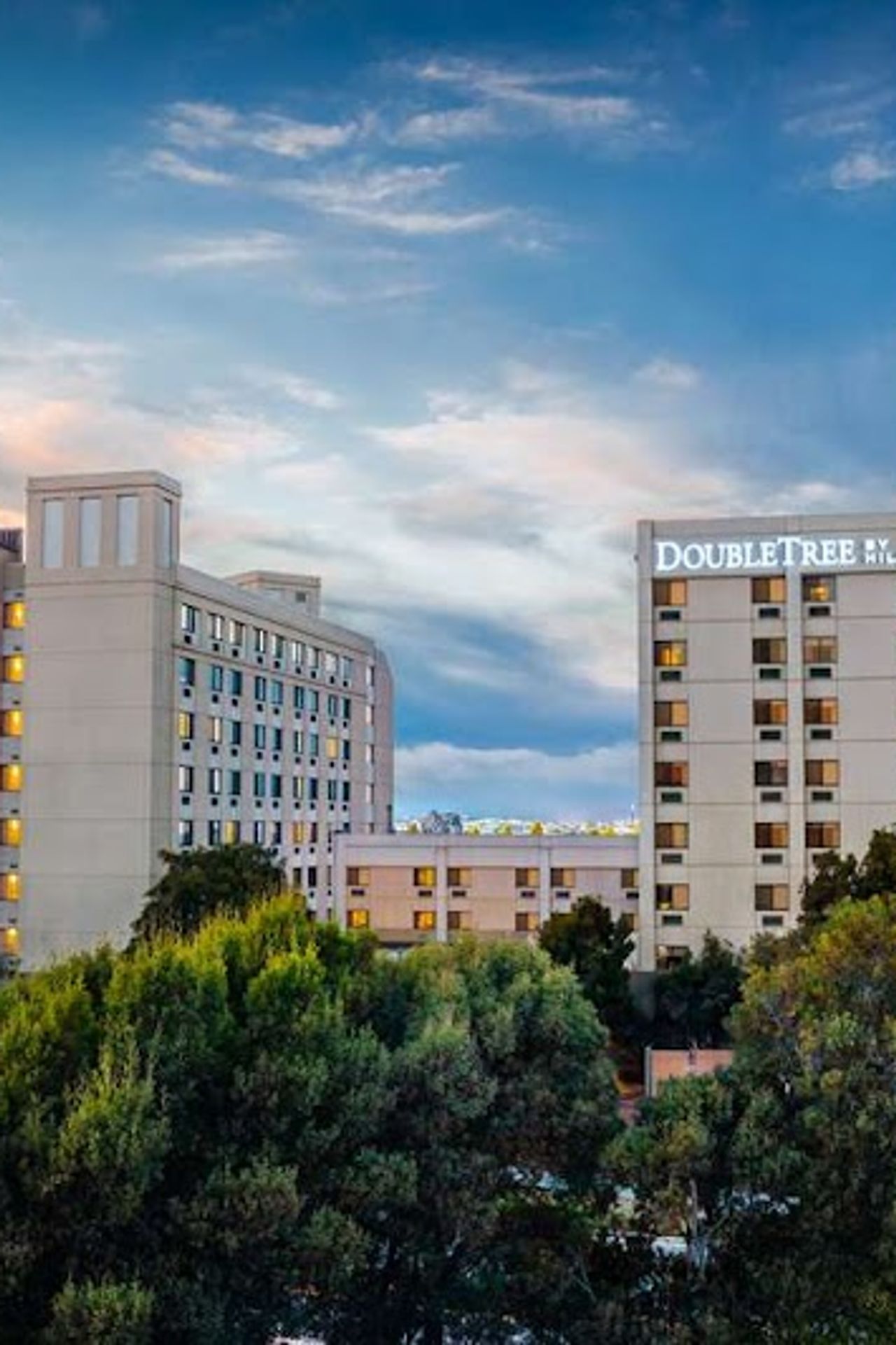 Photo of DoubleTree by Hilton Hotel San Francisco Airport