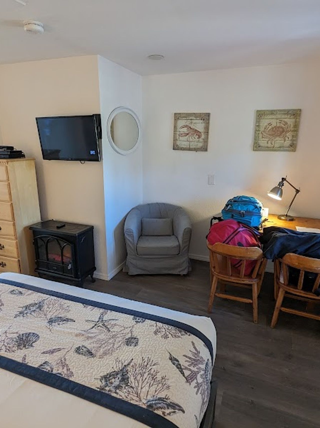 Photo of Deane’s Oceanfront Lodge - Room