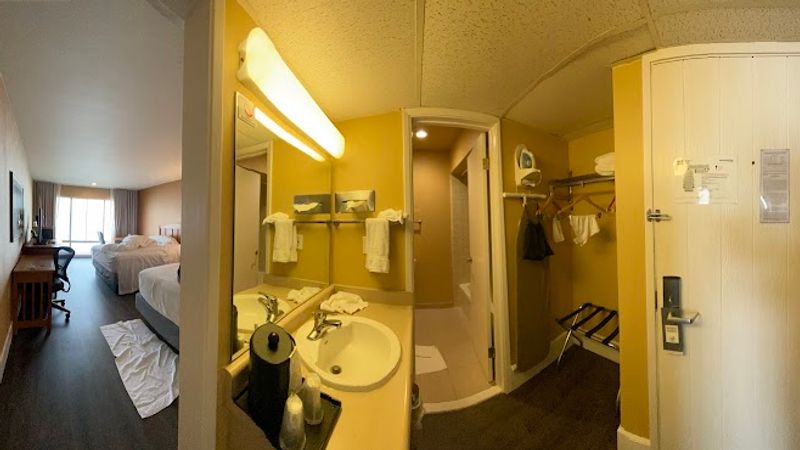 Photo of Vagabond Inn Executive - San Francisco Airport Bayfront (SFO)