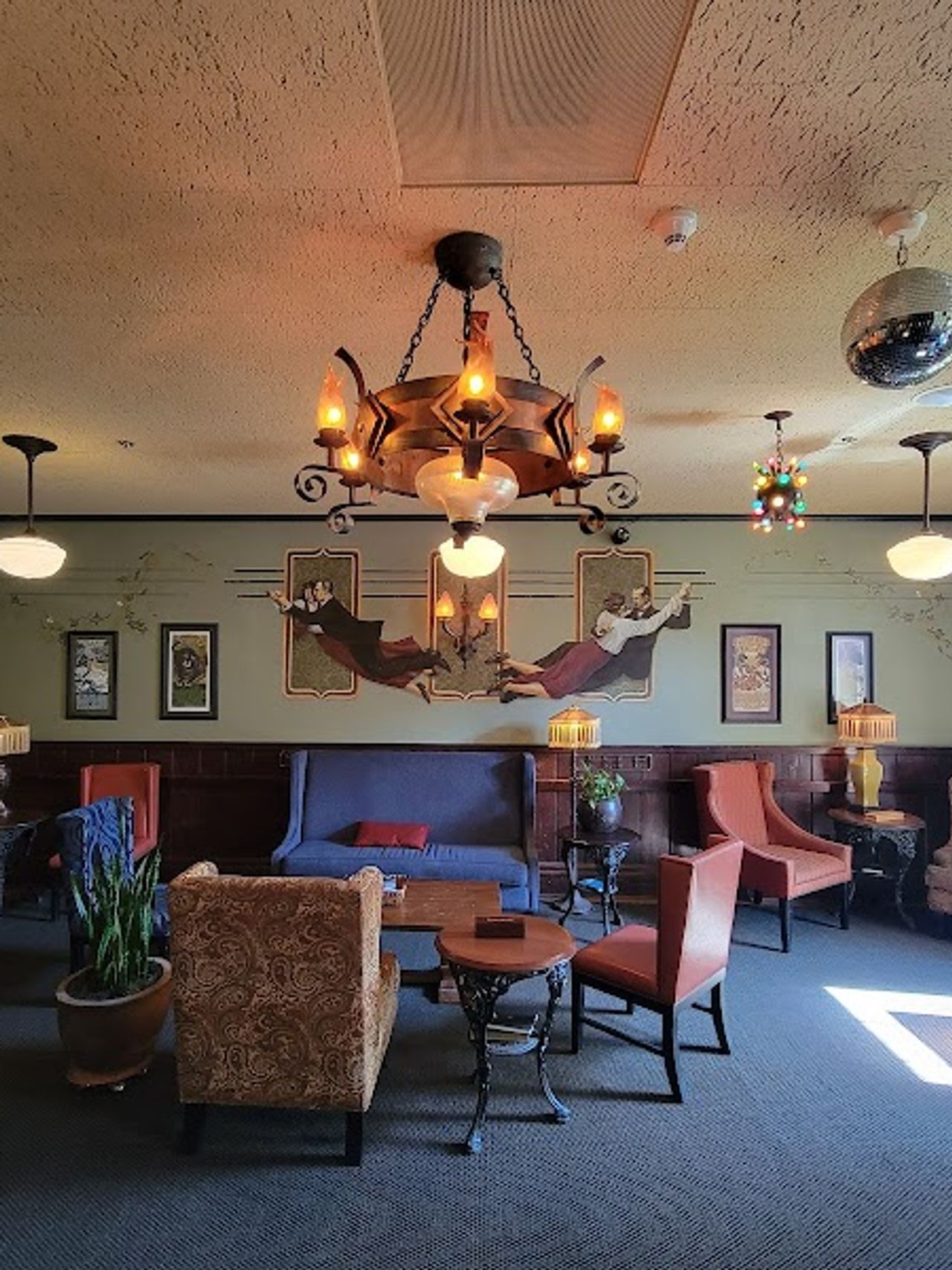 Photo of McMenamins Hotel Oregon