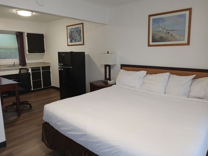 Photo of Blue Coast Inn & Suites