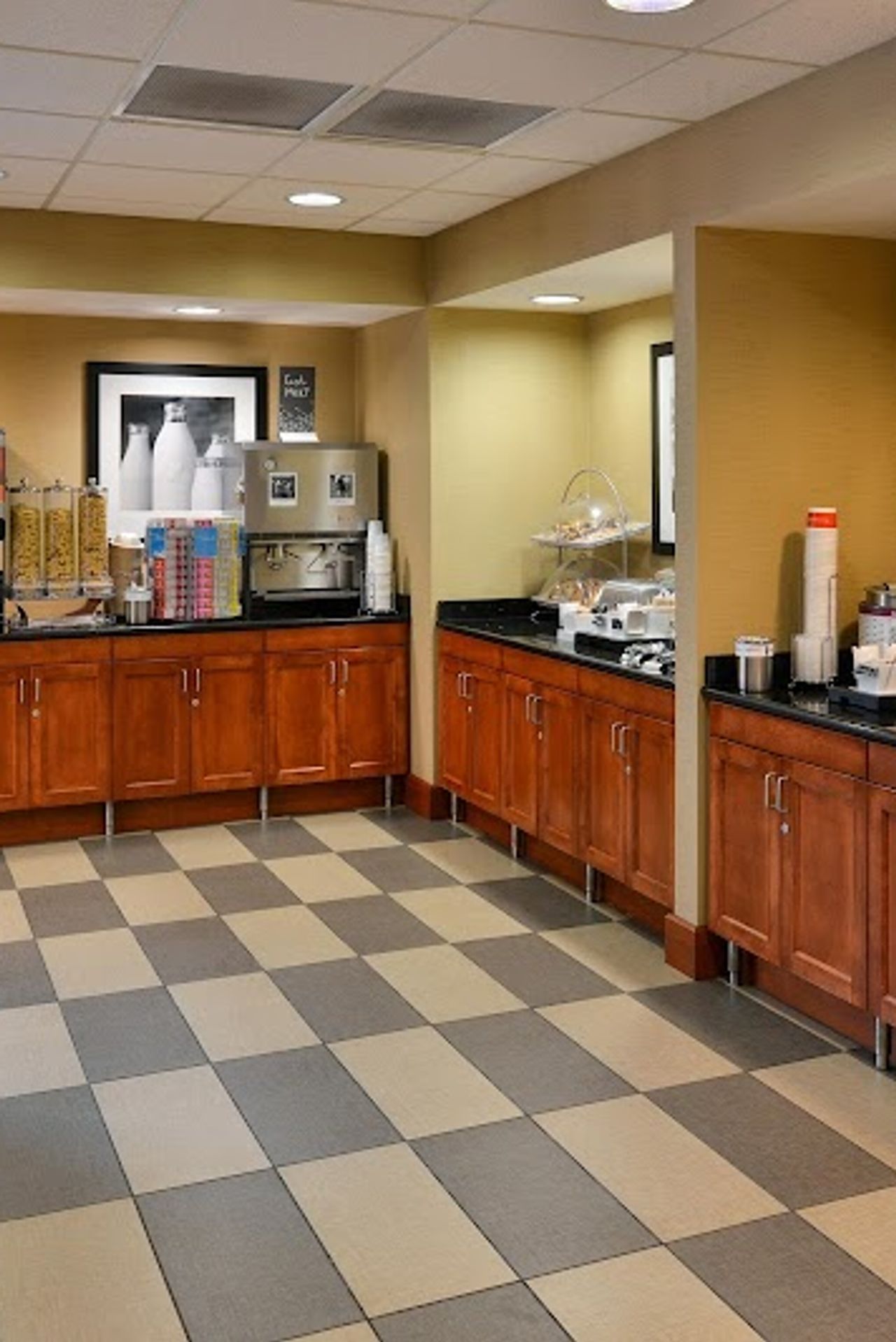 Photo of Hampton Inn & Suites Tacoma
