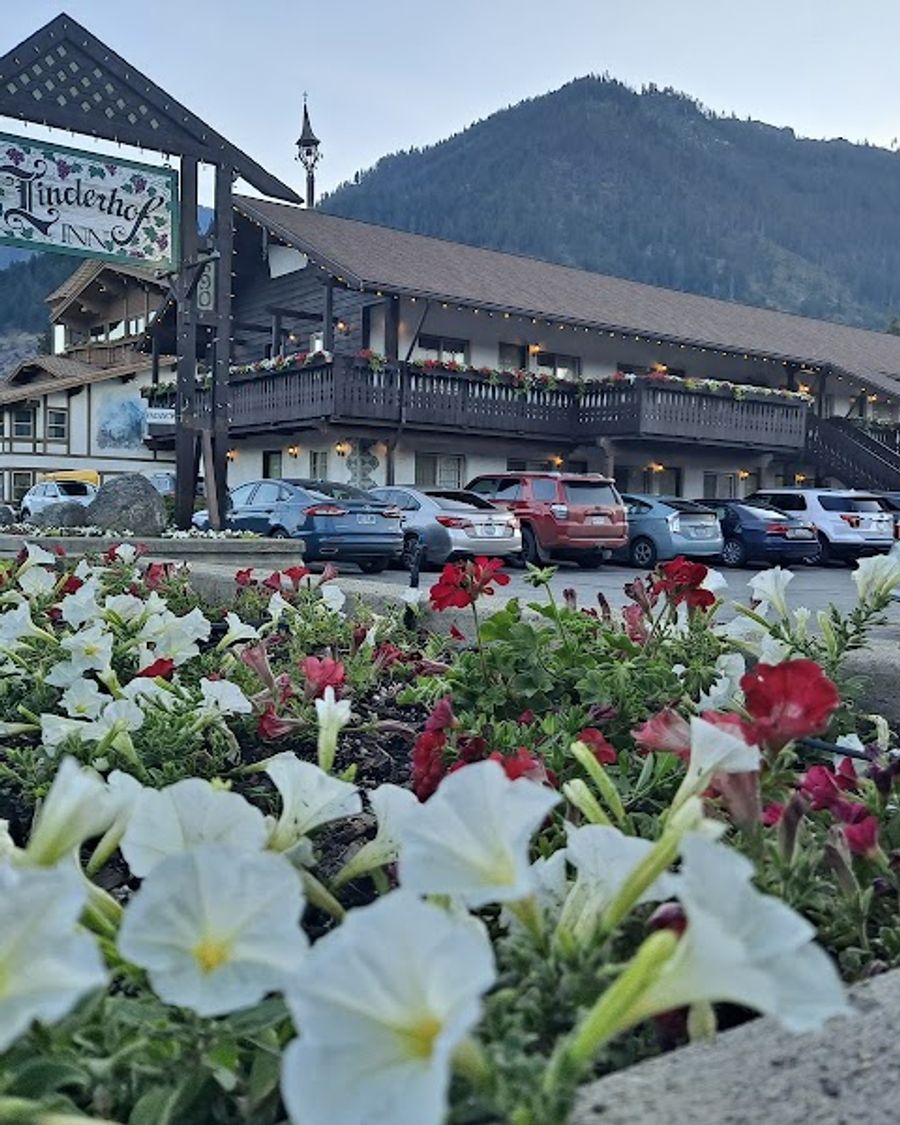 Linderhof Inn