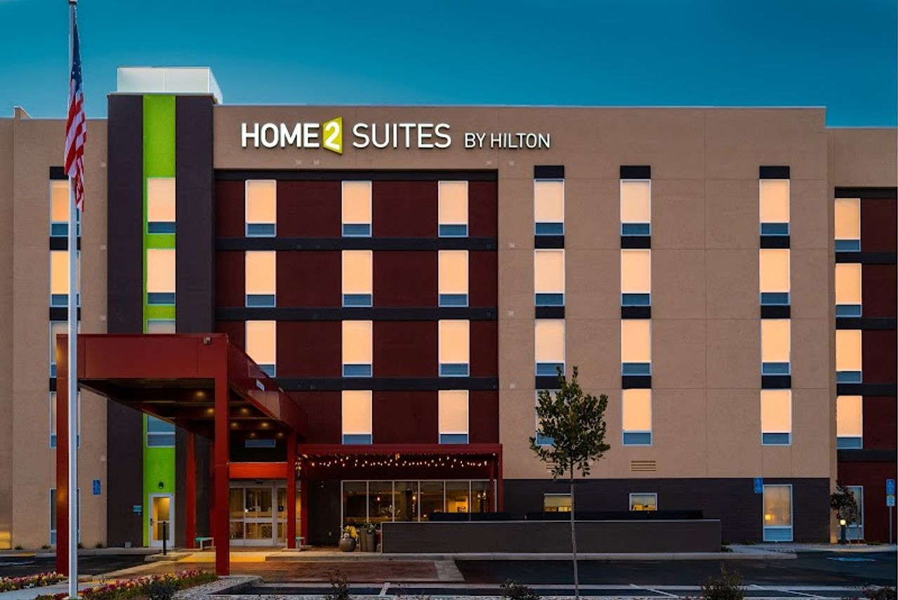 Photo of Home2 Suites by Hilton Bakersfield