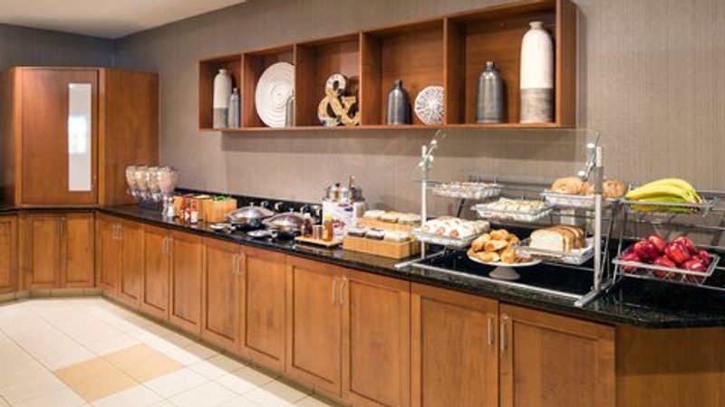 Photo of SpringHill Suites Bakersfield