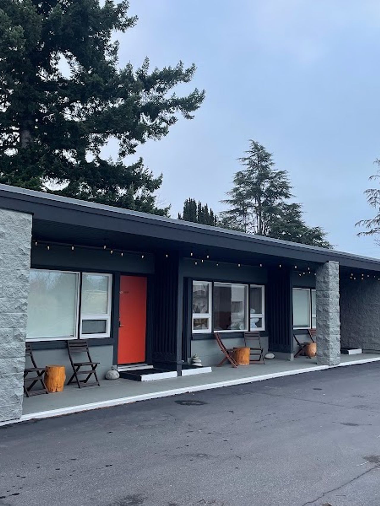 Photo of Heliotrope Hotel