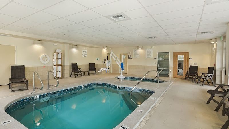 Photo of Oxford Suites Bellingham