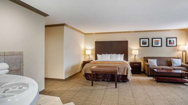 Photo of Comfort Inn Castro Valley