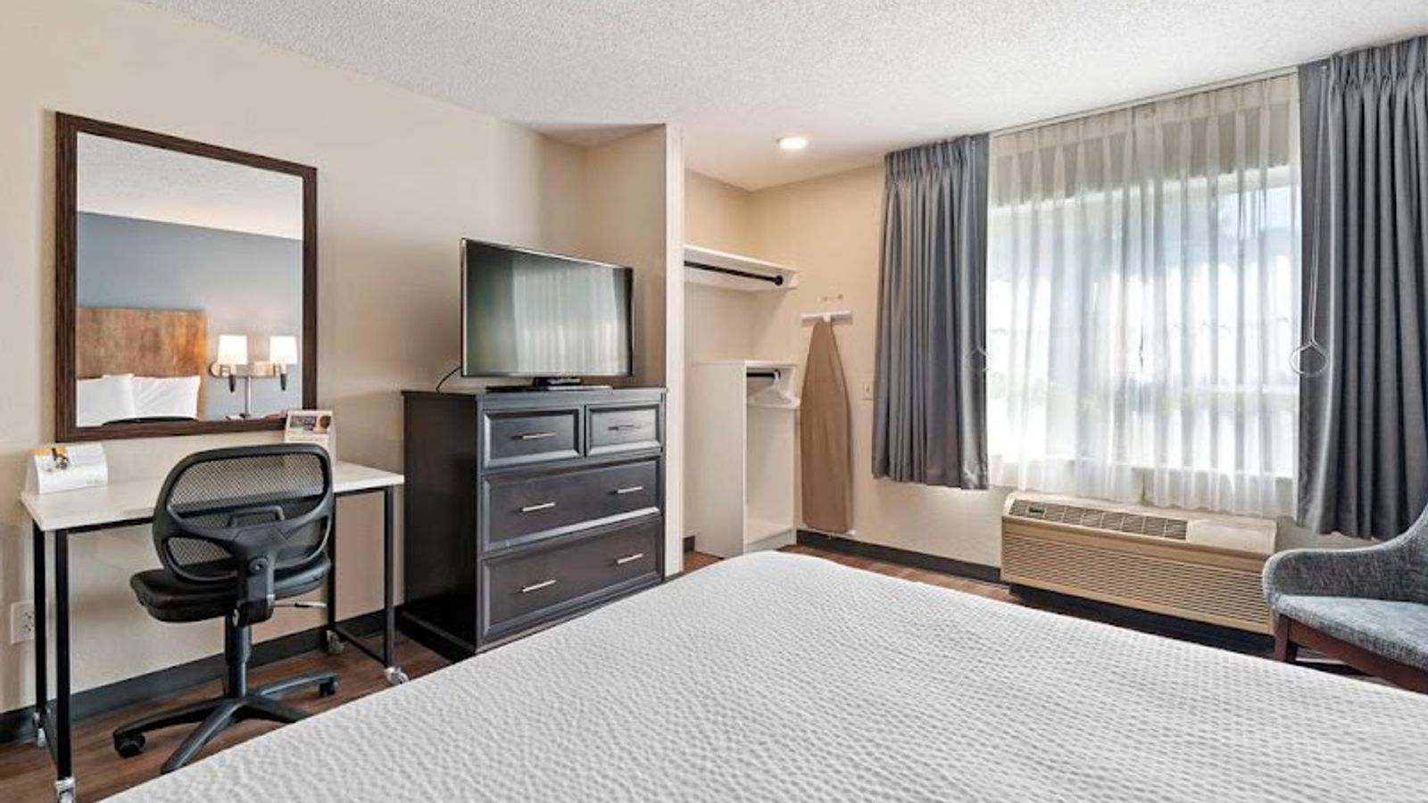 Photo of Extended Stay America Premier Suites - Seattle - Bellevue - Downtown