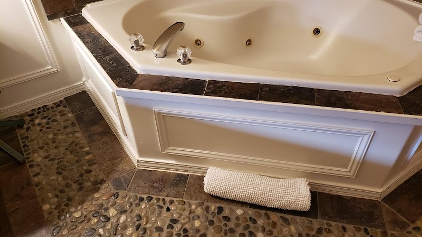 Photo of Leavenworth Village Inn