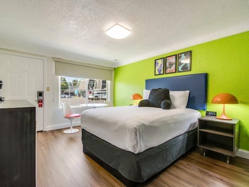 Photo of Signature Inn Eugene
