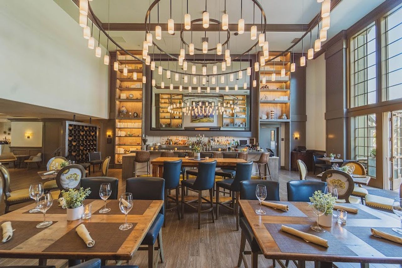 Photo of River Terrace Inn