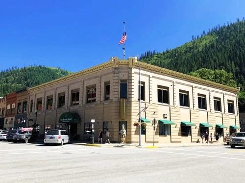 The Brooks Hotel