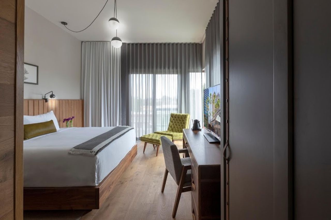 Photo of Park James Hotel