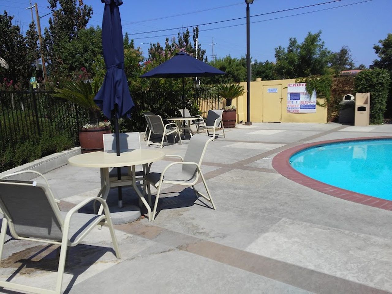 Photo of Days Inn & Suites Lodi