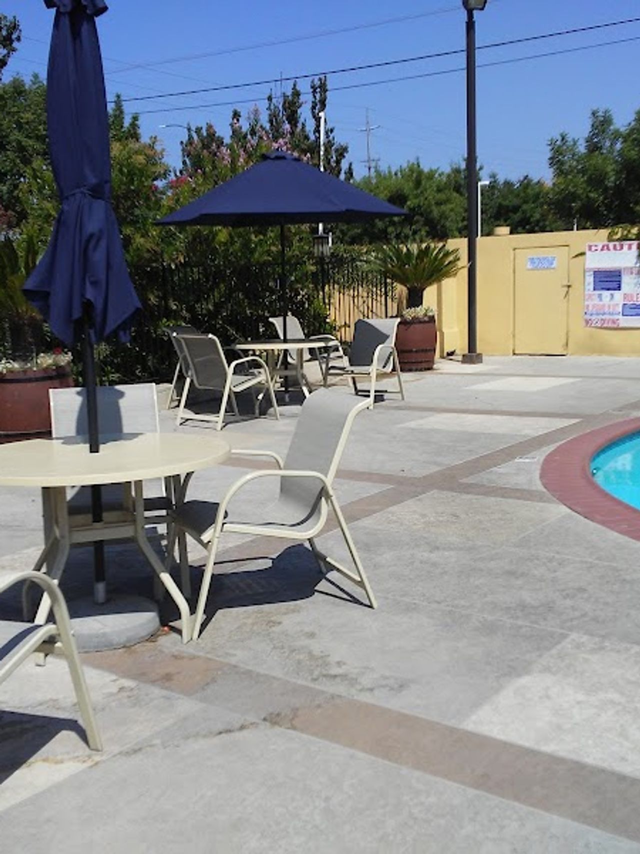 Photo of Days Inn & Suites Lodi
