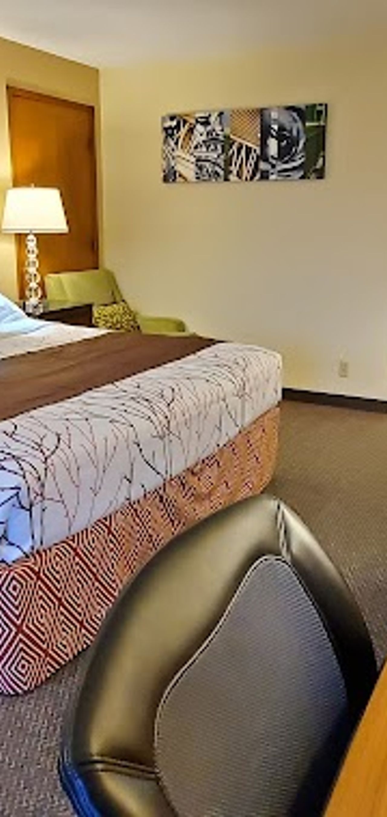 Photo of Olympic Inn & Suites
