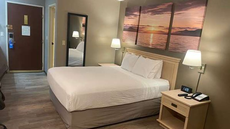 Photo of Days Inn by Wyndham Seatac Airport