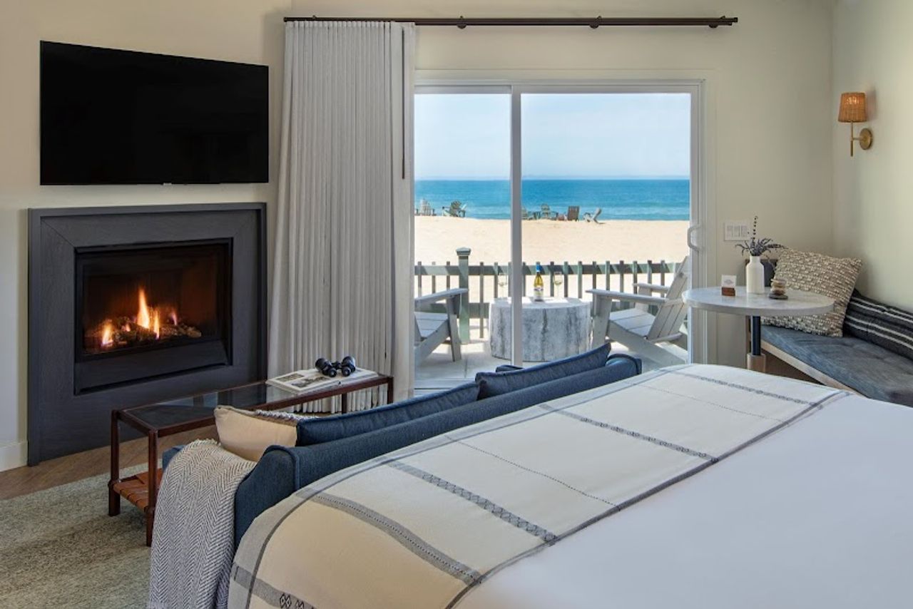 Photo of The Sanctuary Beach Resort - Suite, King Bed, Fireplace, Terrace