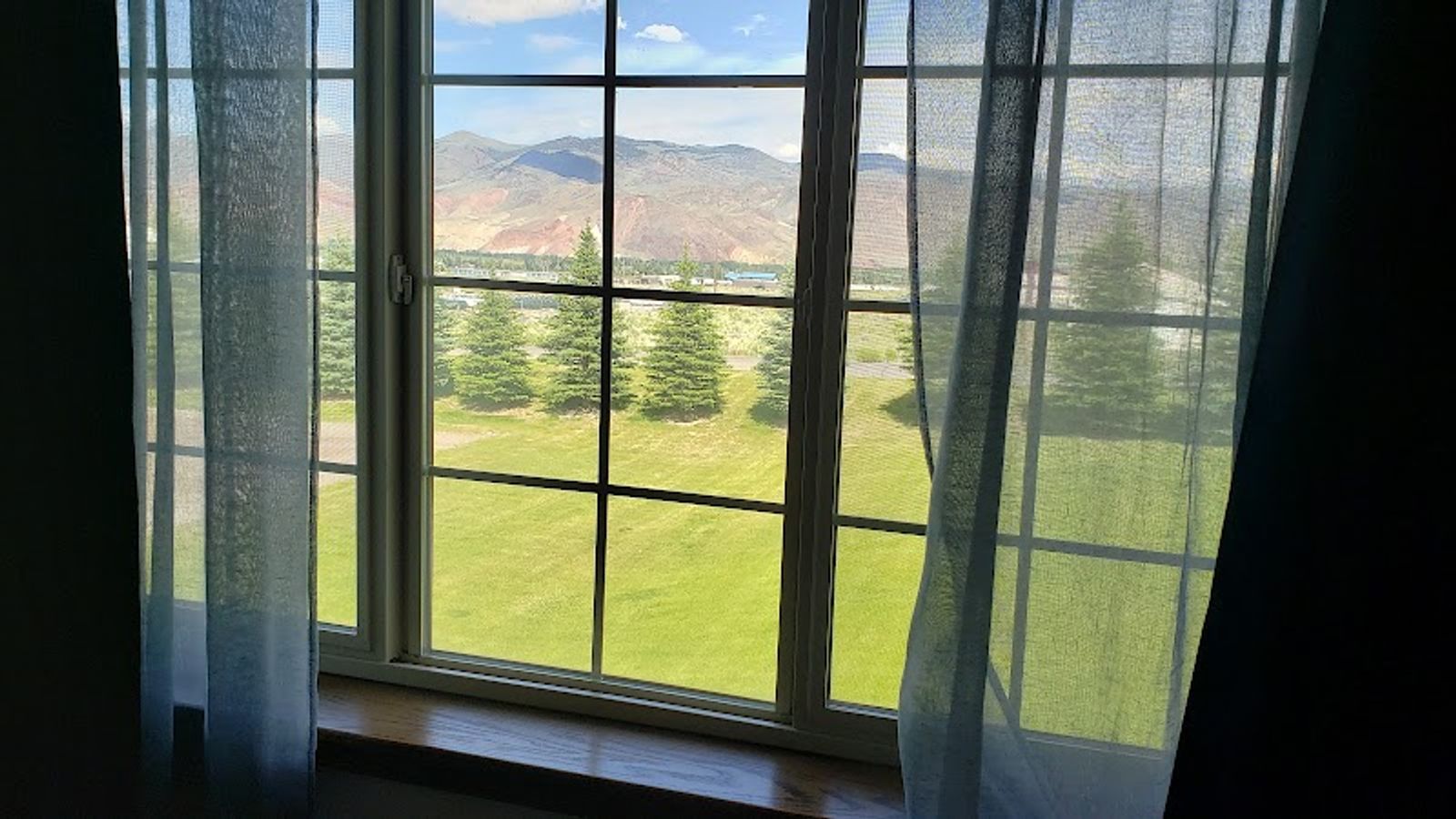 Photo of RED ROCK LODGE