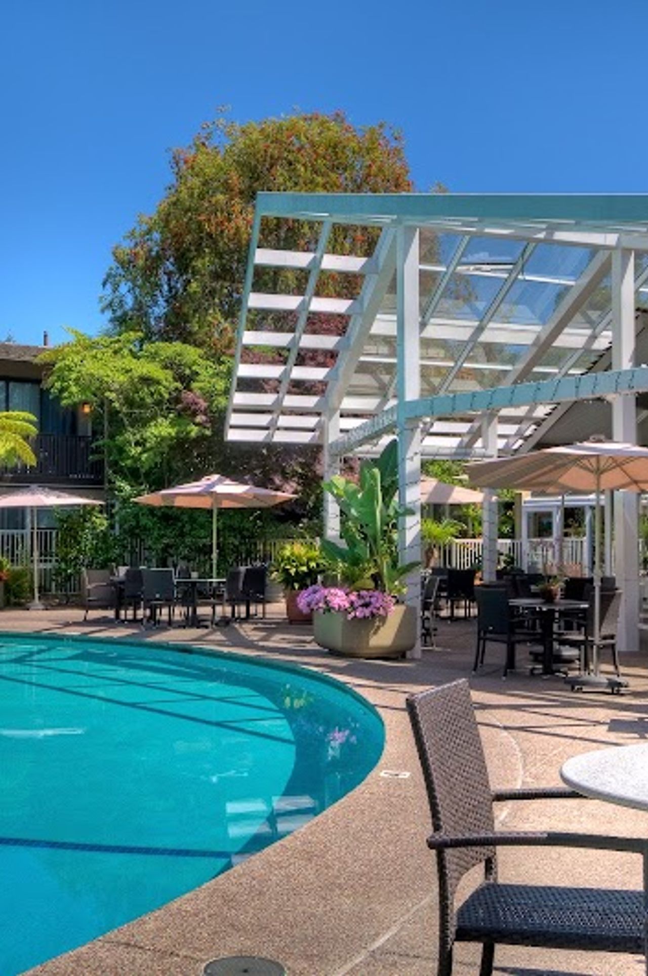 Photo of Dinah's Garden Hotel