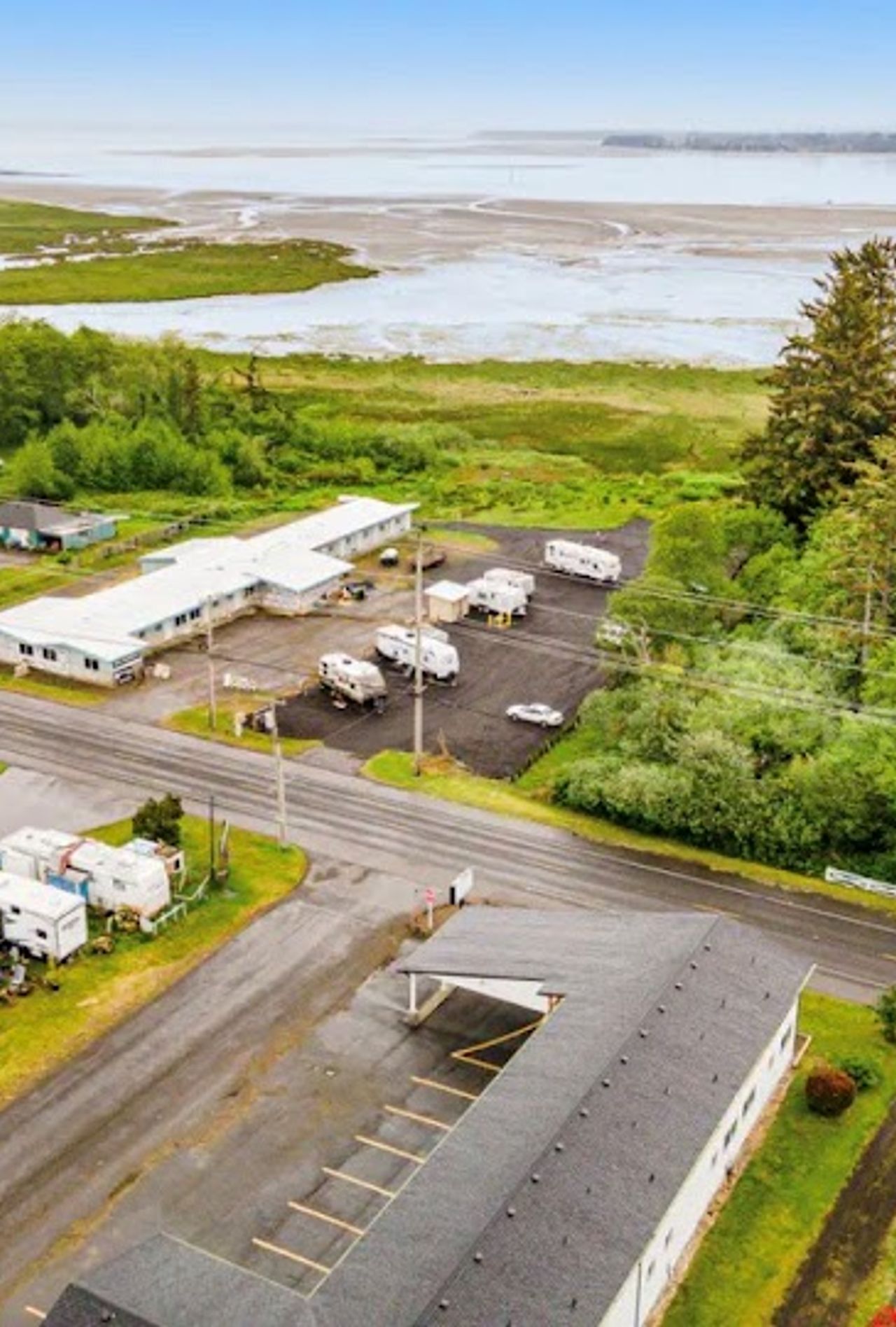 Photo of Silver Sands Motel