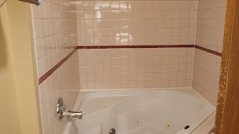 Photo of Howard Johnson by Wyndham Leavenworth