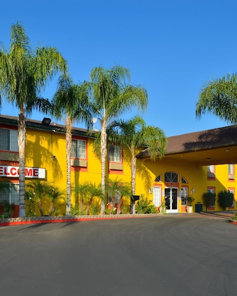 Americas Best Value Inn & Suites Madera