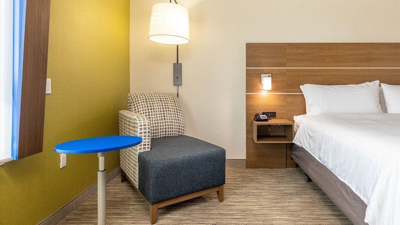 Photo of Holiday Inn Express & Suites San Jose – Silicon Valley by IHG