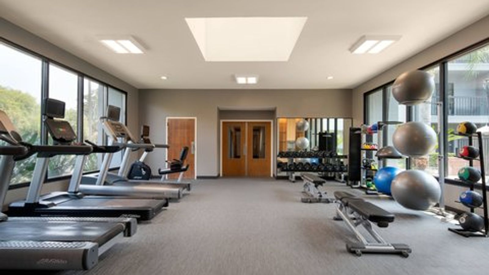 Photo of Courtyard Fresno