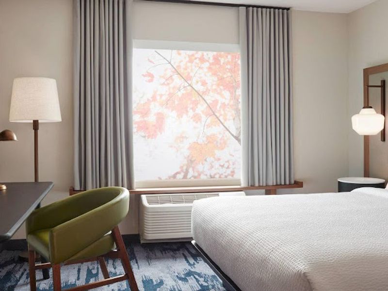 Photo of Fairfield Inn & Suites San Francisco Pacifica